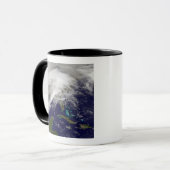 Satellietuitzicht van een zwaar winterstorm mok (Voorkant links)