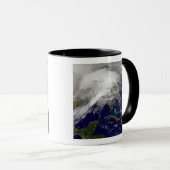 Satellietuitzicht van een zwaar winterstorm mok (Voorkant rechts)