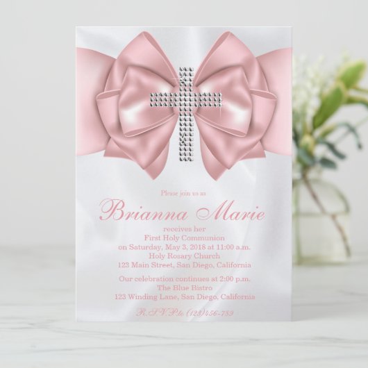 Satin Diamond Cross First Communion Invitation (Debout devant)