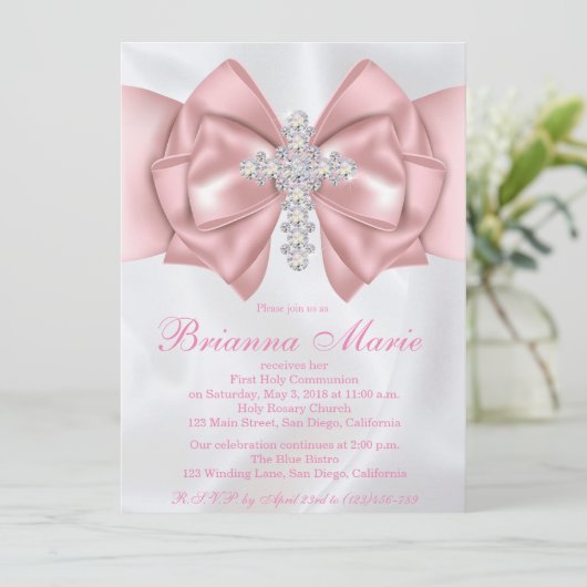 Satin Diamond Cross First Communion Invitation (Debout devant)