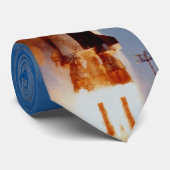 Saturn V lanceert het de ruimtestation van de Skyl Stropdas (Opgerold)