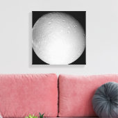 Saturnus's maan Dione Canvas Afdruk (Insitu (Woonkamer))