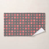 Saumon, points roses sur Grey (Serviette à main)