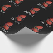 Saus-aged Funny Old Sausage Puns Dark BG Cadeaupapier (Hoek)