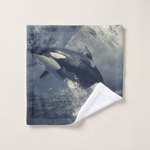 Sauts de baleines tueuses sauvages