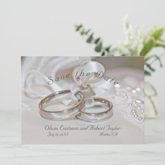 Save The Date Anneaux de mariage élégants Enregistrer la date In (Debout devant)