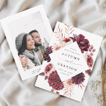 Save The Date Automne Romance Aquarelle Florale Mariage Photo<br><div class="desc">Ce mariage élégant, sauf l'invitation date, comprend une couronne de fleurs d'aquarelle de dahlias, roses de jardin, et pivoine en rouge bordeaux, marron, rose rousse sur les feuilles d'automne avec une photo sur le dos. Pour une personnalisation plus avancée de cette conception, cliquez sur le BOUTON OUTIL DESIGN BLEU. Des...</div>