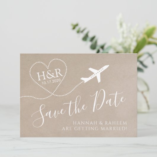 Save The Date Avion Monogram Kraft Destination Mariage (Debout devant)