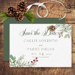 Save The Date Baies de cône de pin d'hiver Moderne Enregistrer l<br><div class="desc">Ce design se compose de pics simples avec des cônes de pin et des baies rouges dans des coins opposés. Le centre est un beau vert sage foncé doux avec du texte blanc. Un choix parfait pour un mariage de Noël ou d'hiver. Belle et élégante, cette carte fait partie de...</div>