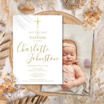 Save The Date Baptême élégant Christening Gold Signature Photo<br><div class="desc">Baptême élégant signature or de baptême enregistrer l'invitation de la date avec un élégant nom de signature de script doré. Personnalisez avec votre baptême spécial ou informations de baptême en lettres d'or chic et photo au verso. Conçu par Thisisnotme©</div>