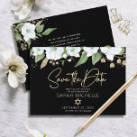 Save The Date Bat mitzvah Black Gold Script Aquarelle Floral<br><div class="desc">Assurez-vous que tous vos amis et parents pourront célébrer le Bat mitzvah de votre fille! Envoyez cette carte de faire-part chic et personnalisée "Save the Date". Une aquarelle florale chic, étonnante, blanche et dorée parties scintillant avec typographie de script de feuille d'or et type de san serif blanc chevauche un...</div>