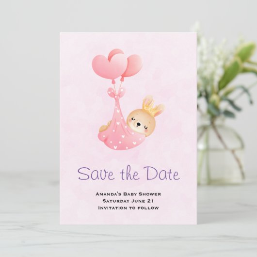 Save The Date Bébé mignon dans une couverture de coeur Enregistr (Debout devant)