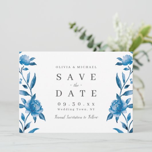 Save The Date Bleu et blanc aquarelle floral enregistrer la date (Debout devant)