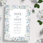 Save The Date Bleu floral<br><div class="desc">Floral Blue Enregistrer la date. Entrez dans un jardin de beauté botanique et découvrez un magnifique design d'invitation à l'achat à la sauvette avec de belles fleurs d'aquarelle peintes à la main disposées dans un cadre vintage magnifique. Les délicates roses bleu, crème et blanc et la végétation sauge verte d'eucalyptus...</div>