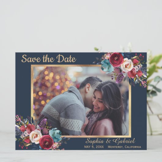 Save The Date Bleu floral de la marine bourguignonne Enregistrer (Debout devant)