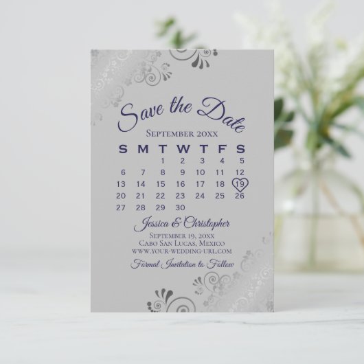 Save The Date Bleu marine sur boucles d'argent gris Calendrier M (Debout devant)