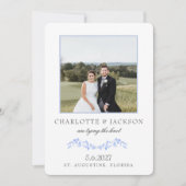 Save The Date Bleu Poussiéreux Élégant Classique Floral Avec Pho (Devant)