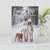 Save The Date Brosse moderne Script Couple Photo Enregistrer la  (Debout devant)