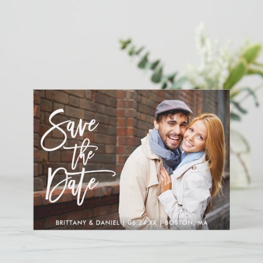 Save The Date Brosse Script Couple Photo Enregistrer La Date Car (Debout devant)