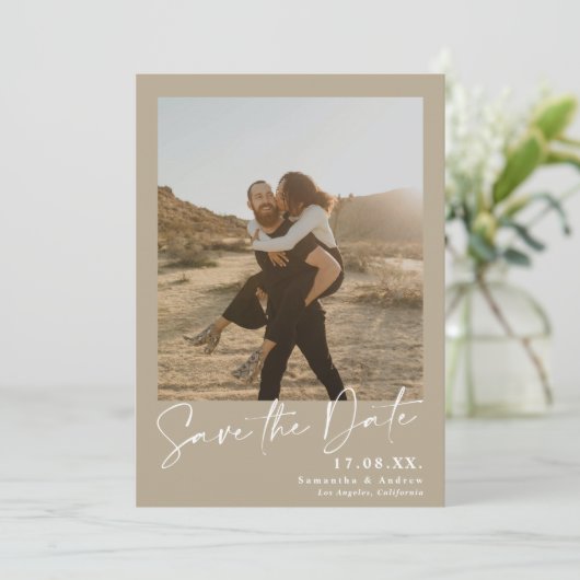 Save The Date Calligraphie élégante kaki 2 photos enregistrer la (Debout devant)