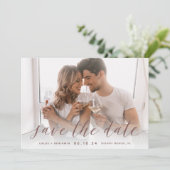 Save The Date Calligraphie intemporelle | Photo horizontale (Debout devant)