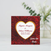 Save The Date Carré Gold Heart Frame & Red Fabric (Debout devant)