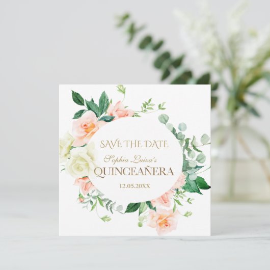 Save The Date Charm Spring Blush Fleurs blanches Quinceañera (Debout devant)