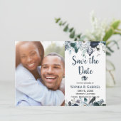 Save The Date Chic Navy Bleu Fleurs Blanches Mariage Enregistrer (Debout devant)