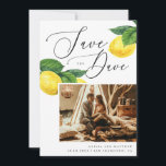 Save The Date Citron rustique. Élégant Mariage de verger de Citr<br><div class="desc">Annoncez votre journée spéciale dans le style avec cette citronnelle Save the Date card, alliant charme rustique et élégance moderne. Les citrons d'aquarelle peints à la main et les feuilles verdoyants apportent l'esprit frais d'un verger méditerranéen, tandis que le grand script "Save the Date" ajoute une touche romantique et intemporelle....</div>