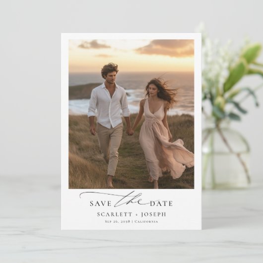 Save The Date Cliffside Beach Calligraphy Mariage Photo (Debout devant)