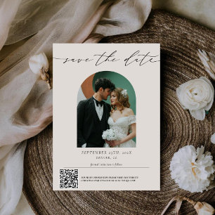 Save The Date Code QR de mariage avec écriture minimaliste moder