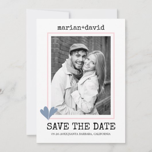 Save The Date Coeurs bleu foncé machine à écrire rose mariage ph (Devant)