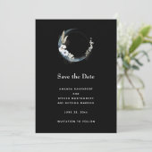 Save The Date Crescent Bleu Lune avec Mariage Fleurs Blanches (Debout devant)