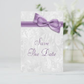 Save The Date Damas blanc et noeud faux pour annoncer votre date (Debout devant)