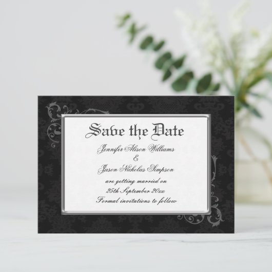 Save The Date Damas gothique Enregistrer la date en noir et blan (Debout devant)