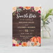 Save The Date Date de mariage à sauver automne rustique citrouil (Debout devant)