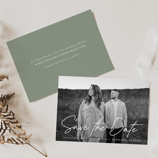 Save The Date Décontracté Script Sage Green Photo