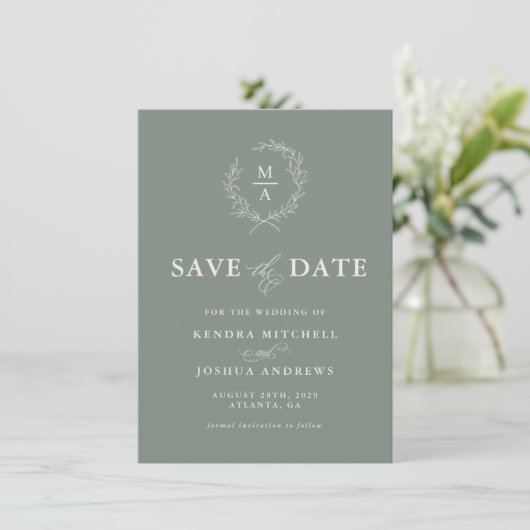 Save The Date Deep Sage Simple Élégant Monogramme Enregistrer la (Debout devant)