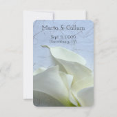 Save The Date Deux lys calla sur du papier texturé (Dos)