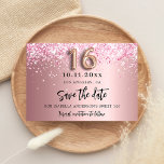 Save The Date Doux 16 parties scintillant rose pâle glamour<br><div class="desc">Une fille et tendance Enregistrer la carte Date pour une Sweet 16, 16e anniversaire fête. Arrière - plan de dégradé rose vif décoré de poussière de parties scintillant rose imitation. Personnalisez et ajoutez une date et un nom/texte. Le texte : Save the Date est écrit avec un grand script de...</div>