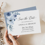 Save The Date Dusty Blue Romantic Boho Floral Mariage<br><div class="desc">Dusty Blue Romantic Boho Floral Wedding Enregistrer la Carte Date. Pour plus de personnalisation,  cliquez sur le lien "customiser plus" et utilisez notre outil de conception pour modifier ce modèle. Si vous avez besoin d'aide ou d'articles correspondants,  veuillez me contacter.</div>