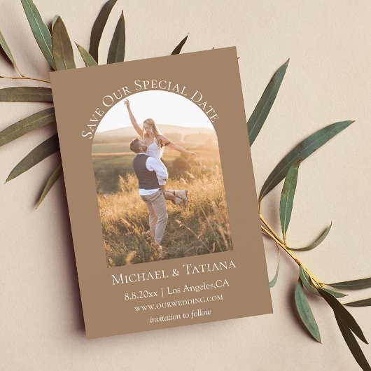 Save The Date écriture moderne boho arch photo brune terre cuite