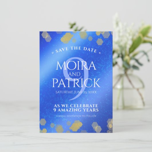 Save The Date Élégant 9e anniversaire Mariage Lapis Lazuli (Debout devant)