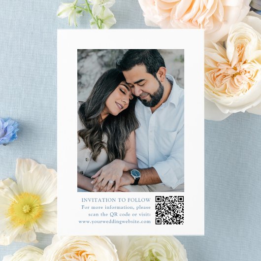Save The Date Élégant bleu floral Crest Monogramme Mariage photo