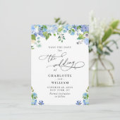 Save The Date Elégant Blue Hydrangea Greenery Photo Mariage QR (Debout devant)