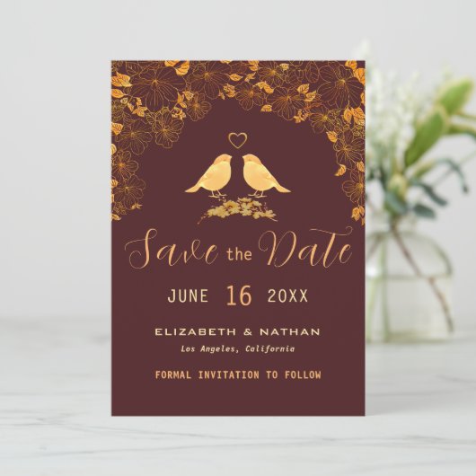 Save The Date Elégant Burgundy & Or Floral Birds Photo personnal (Debout devant)