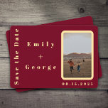 Save The Date Elegant Classy Burgundy Gold Couple Mariage photo<br><div class="desc">Cette photo élégante et moderne enregistrer l'invitation de date Caractéristiques d'un arrière - plan bourguignon dynamique, cette invitation est sûr de faire une déclaration. Le design élégant présente une photo de couple romantique dans une arche, avec une typographie dorée de luxe. La typographie ajoute une touche de sophistication et attire...</div>