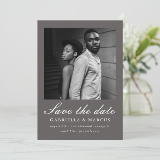 Save The Date Elégant Gris Photo Mariage Enregistrer La Date (Debout devant)