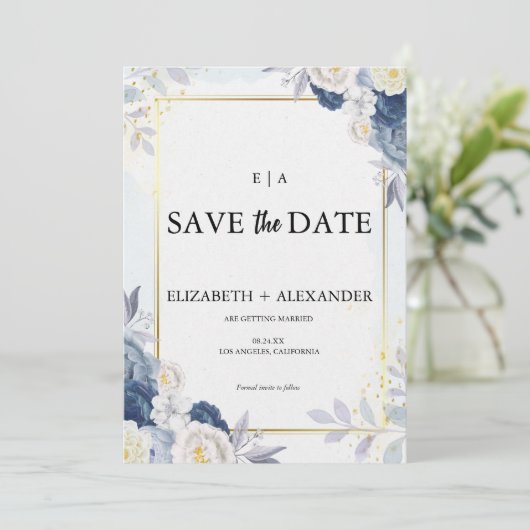 Save The Date Elégant Mariage bleu et or floral Dusty (Debout devant)