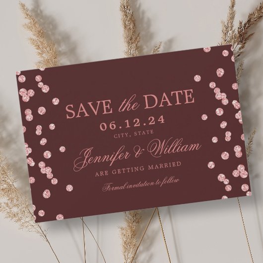 Save The Date Élégant Mariage de script Rose or Confetti Bourgog
